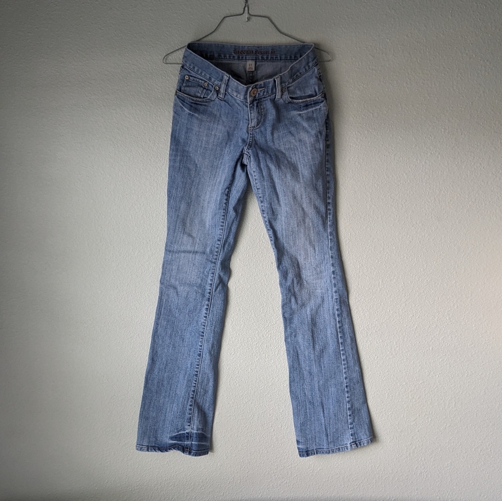 Low-rise boot cut jeans